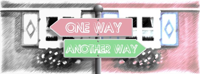 Kuvassa tienviitta jossa ovat nuolet suuntaan "one way" ja toiseen suuntaan "another way"